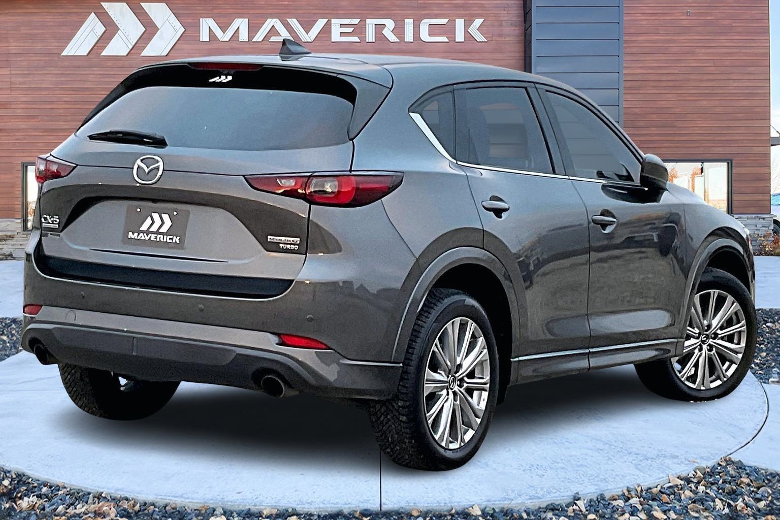 Used 2023 MAZDA CX-5 Signature image 5