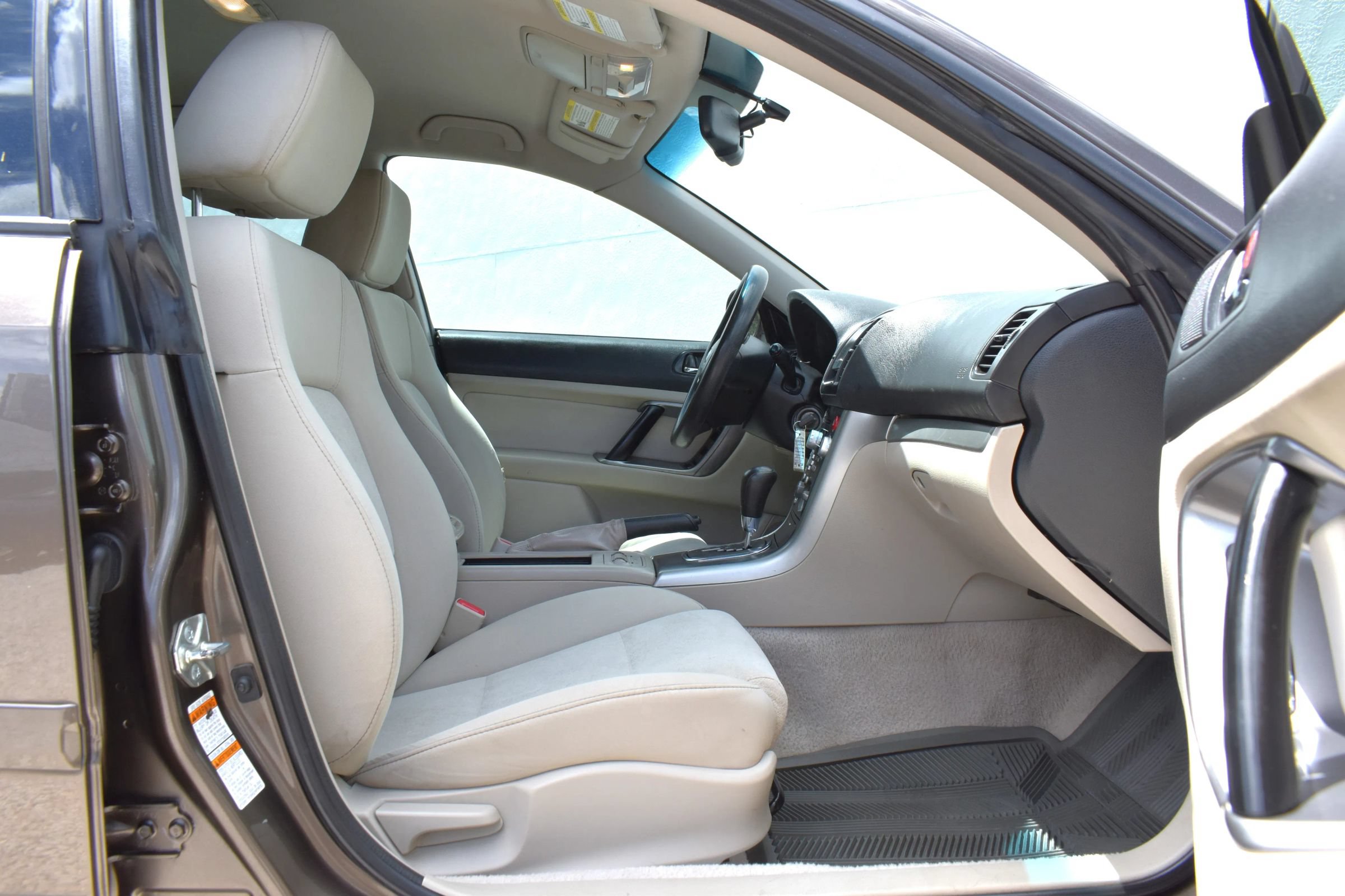 Used 2008 Subaru Outback 2.5i L.L. Bean AWD/4WD image 43