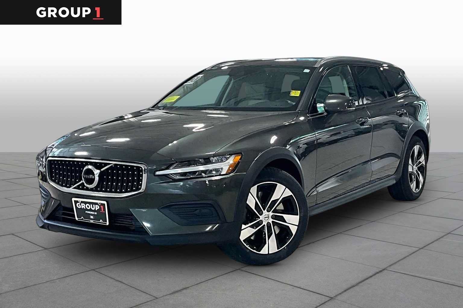 Used 2020 Volvo V60 T5 Cross Country