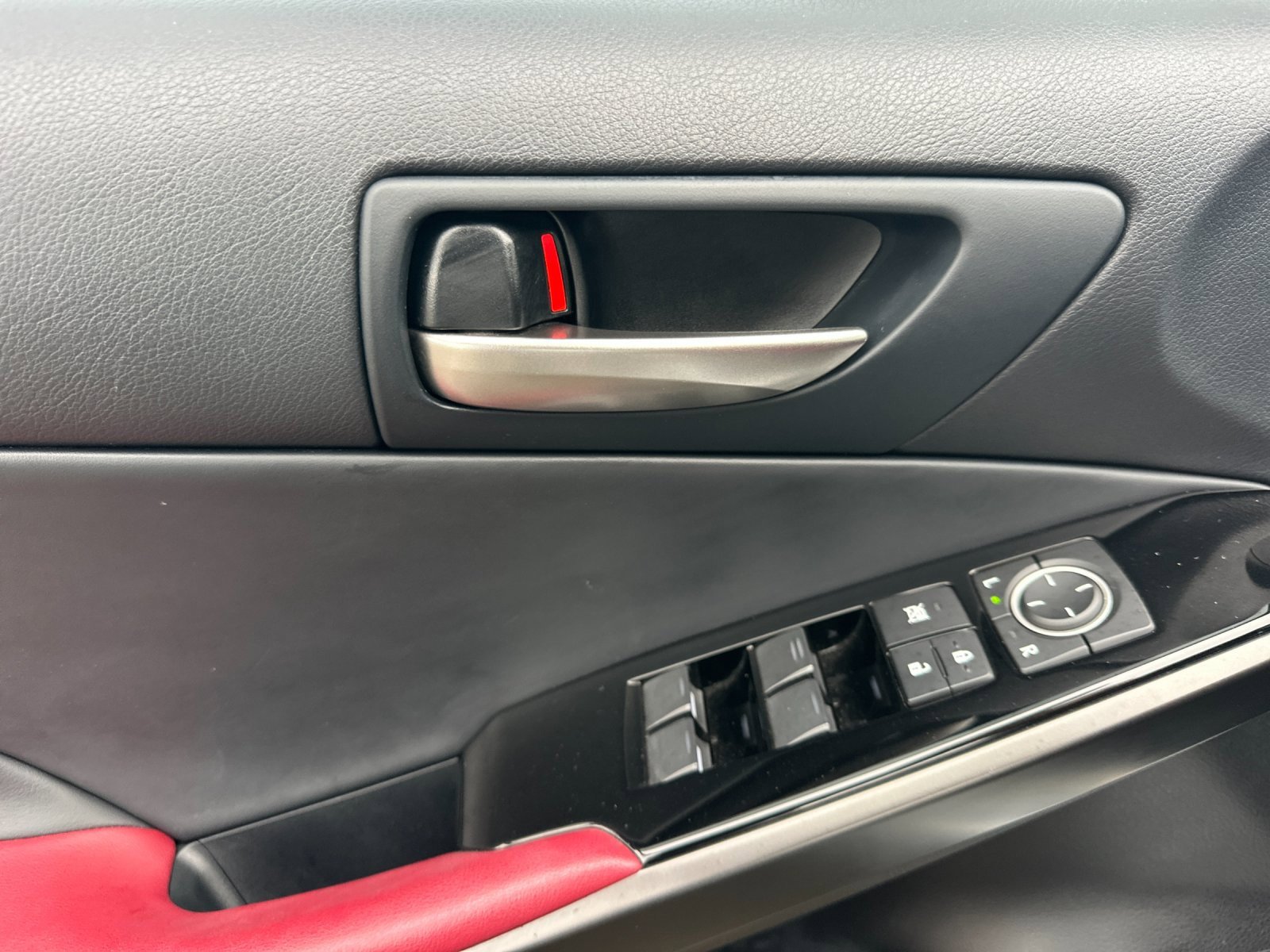 Used 2023 Lexus IS 300 300 image 10