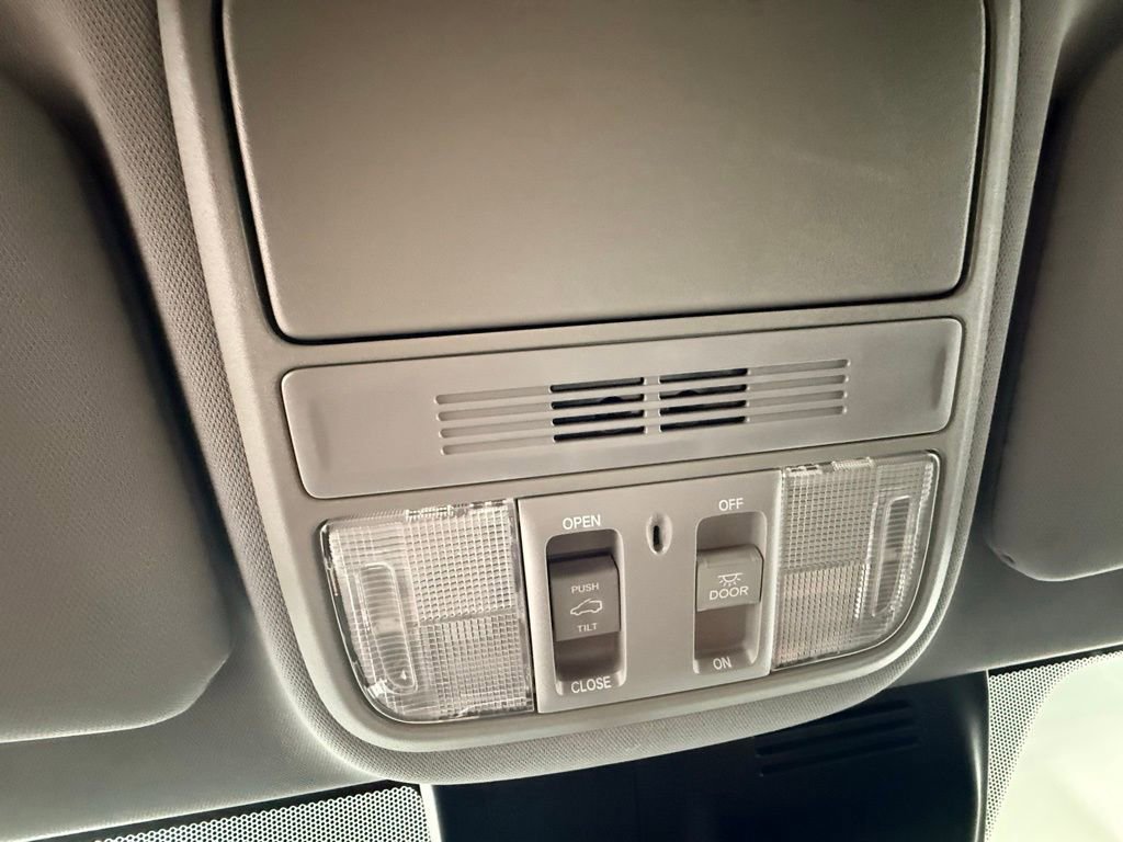 Used 2020 Honda CR-V EX image 33