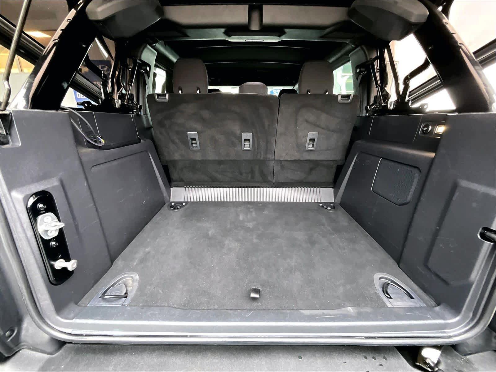 Used 2022 Ford Bronco Wildtrak image 17