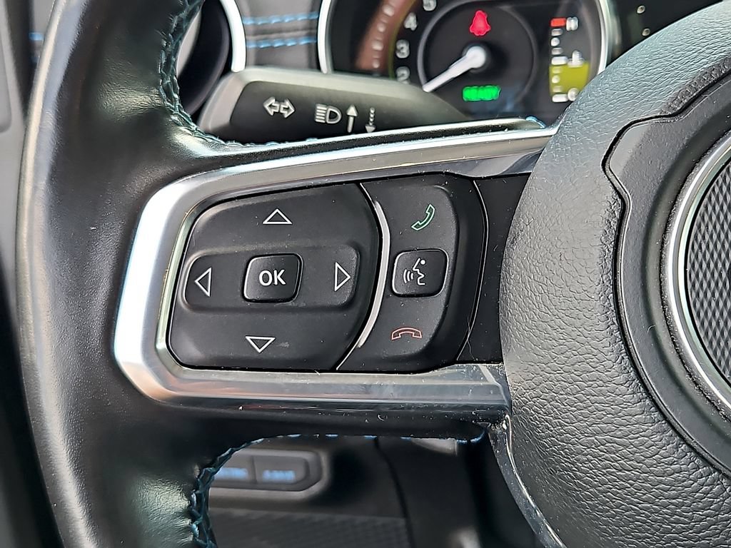 Used 2021 Jeep Wrangler Unlimited Rubicon 4xe w/ Cold Weather Group AWD/4WD image 23