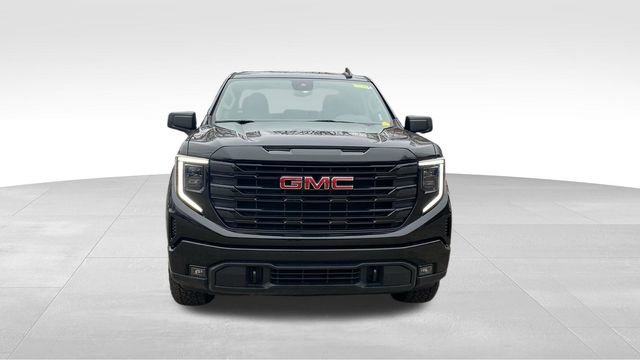 Used 2024 GMC Sierra 1500 Elevation image 2