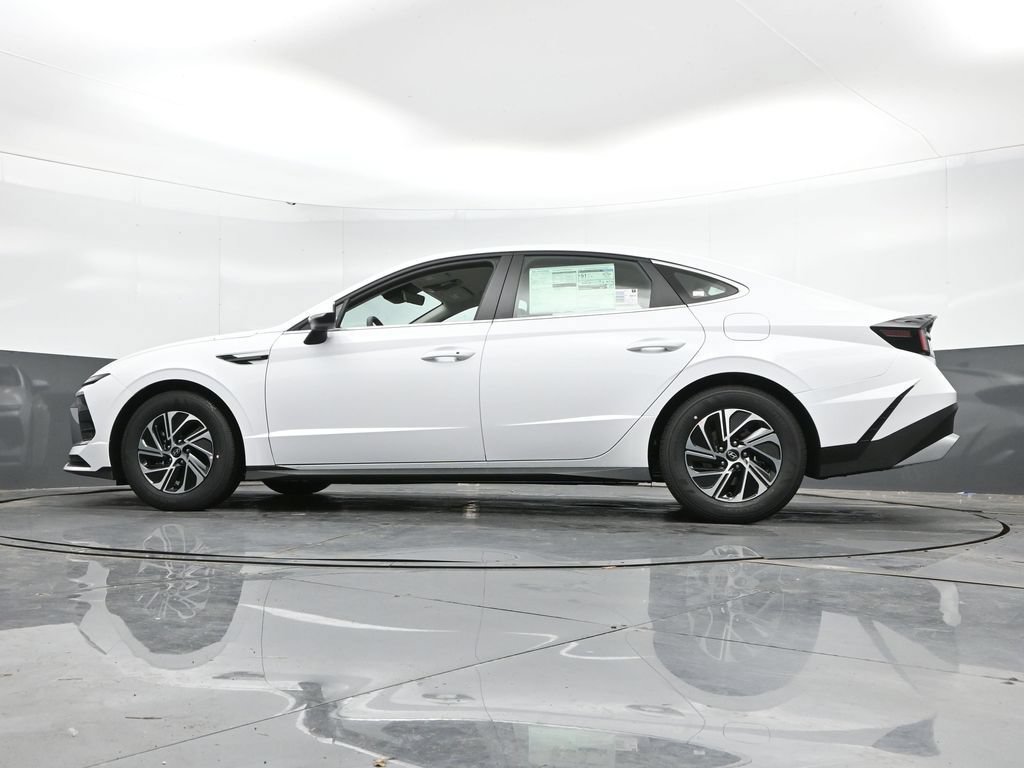 New 2026 Hyundai Sonata Blue FWD image 45