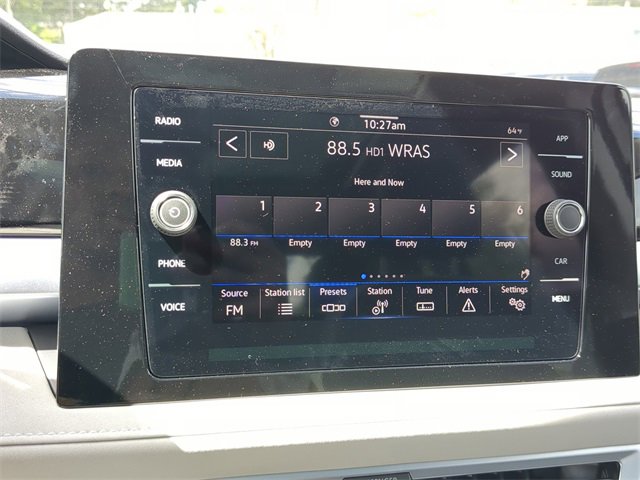 New 2025 Volkswagen Taos SE image 26