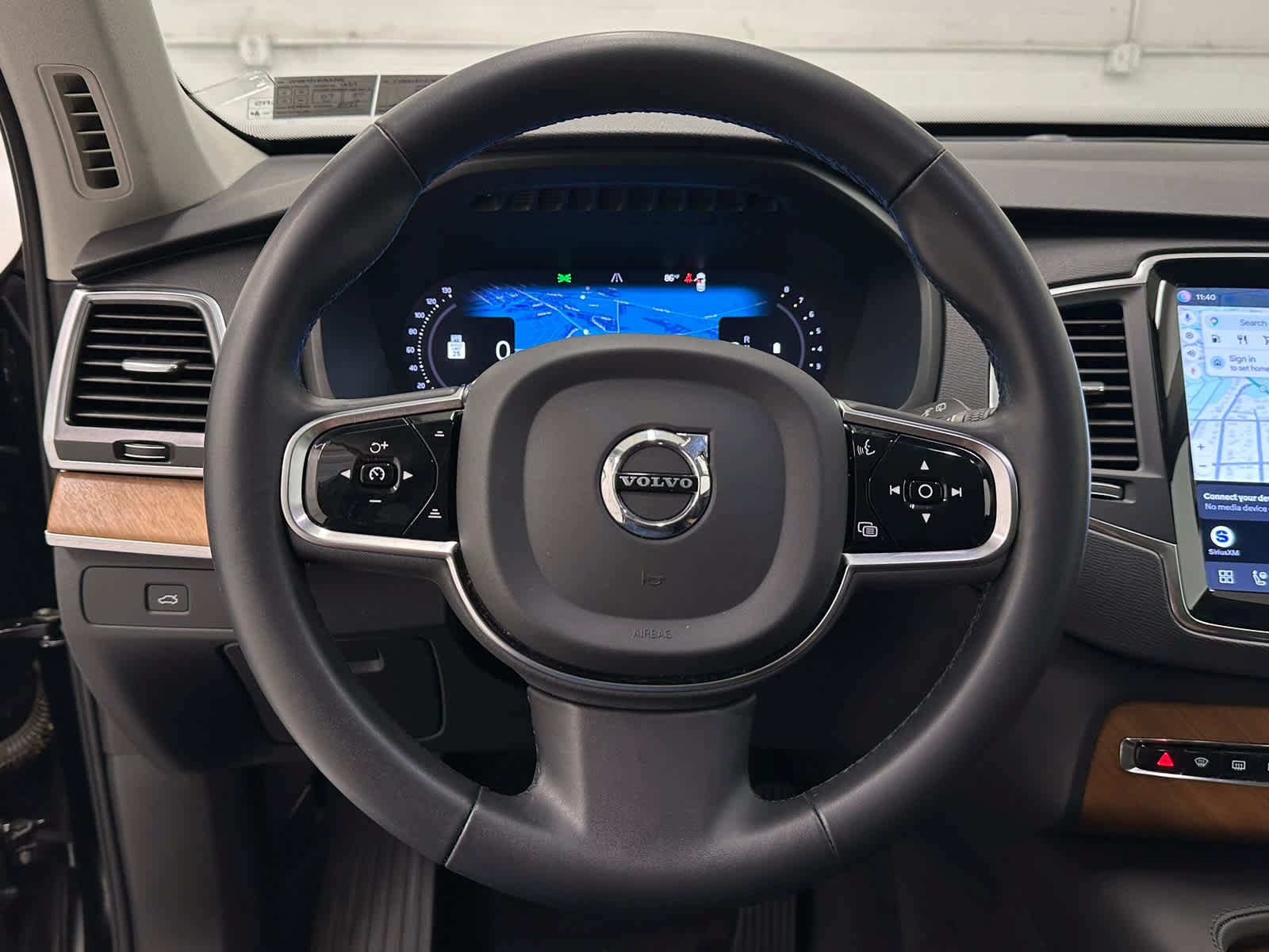 Used 2023 Volvo XC90 B6 Core w/ Protection Package Premier AWD/4WD image 26