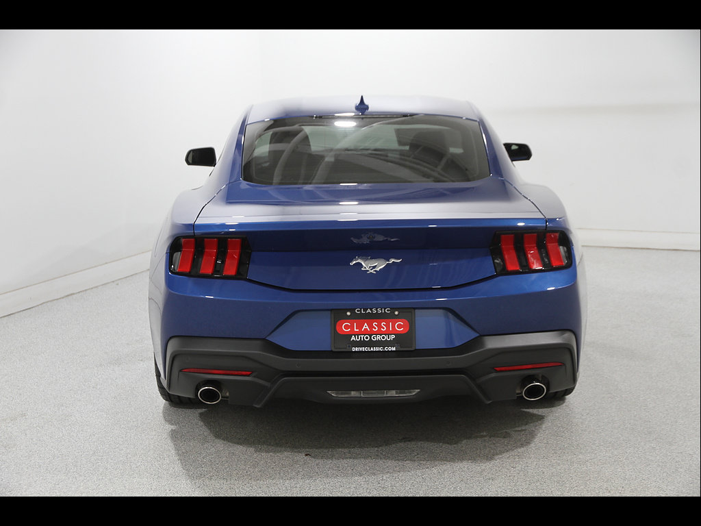Used 2024 Ford Mustang Coupe RWD image 19