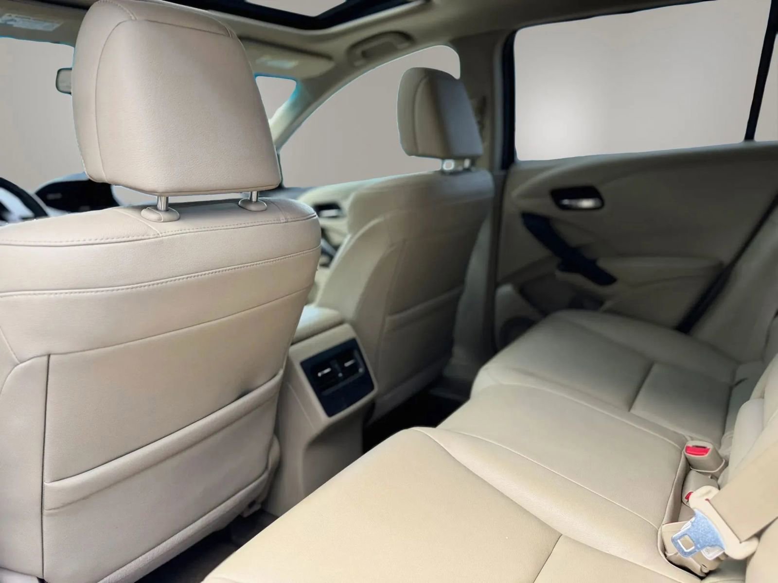 Used 2016 Acura RDX AWD image 11