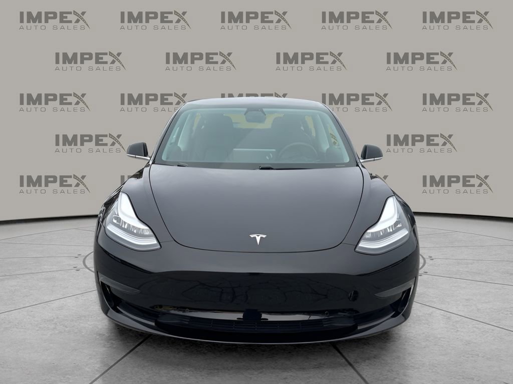 Used 2020 Tesla Model 3 Standard Range Plus image 8
