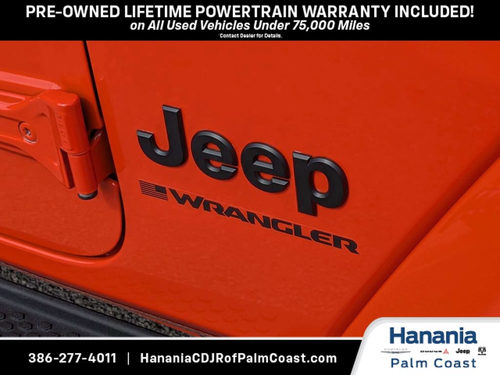 Used 2023 Jeep Wrangler Unlimited Sahara AWD/4WD image 12