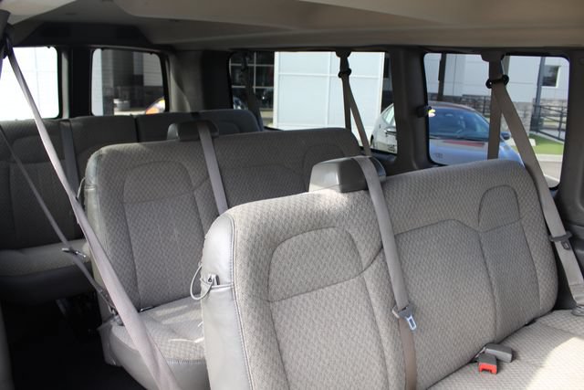 Used 2020 Chevrolet Express 3500 LT w/ LT Preferred Equipment Group RWD image 31