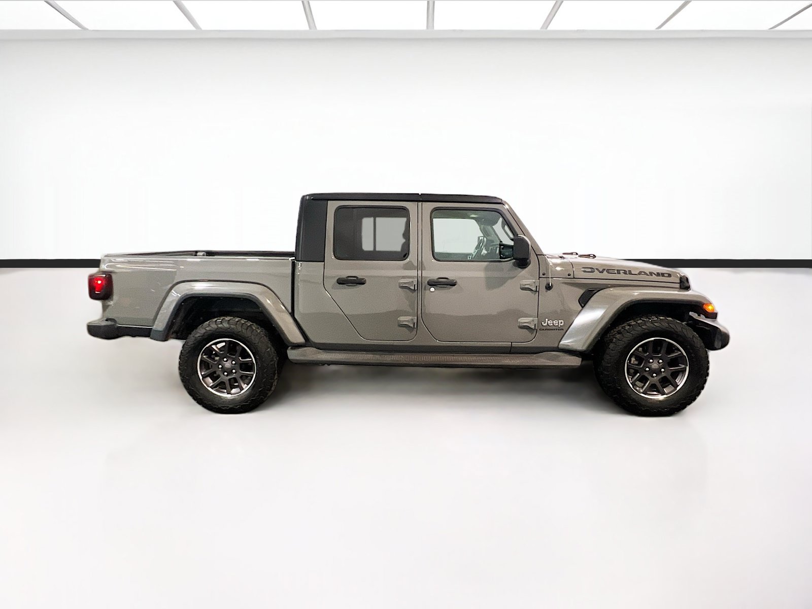 Used 2022 Jeep Gladiator Overland w/ Popular Equipment Package AWD/4WD image 24