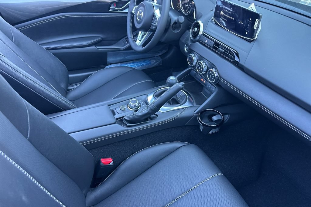 New 2026 MAZDA MX-5 Miata Grand Touring w/ Weather Package RWD image 16