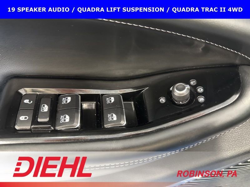 Used 2023 Jeep Grand Cherokee L Overland image 28