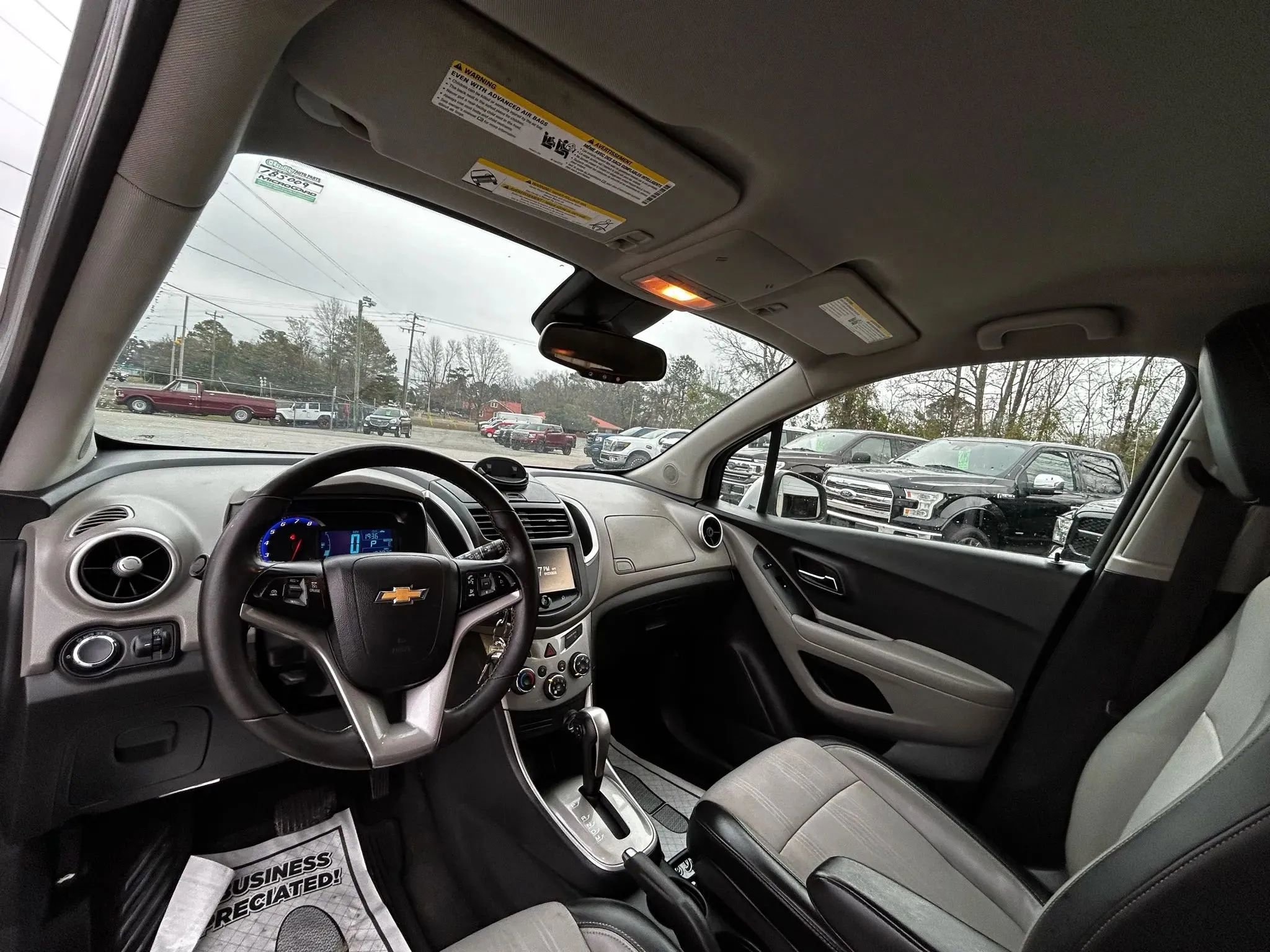 Used 2016 Chevrolet Trax LT w/ LT Convenience Package FWD image 22