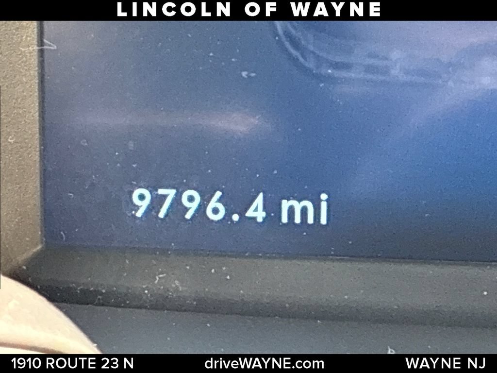 Certified 2024 Lincoln Corsair AWD w/ Equipment Group 101A image 17