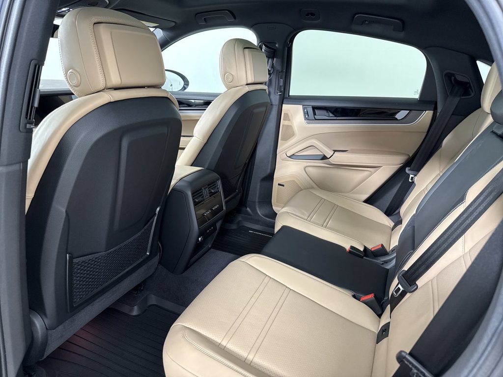New 2026 Porsche Cayenne S AWD/4WD image 25