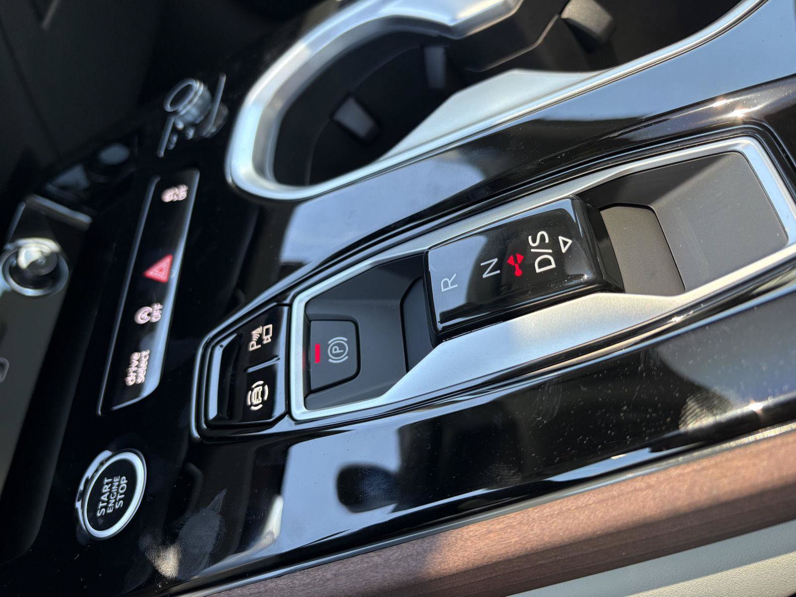 New 2026 Audi A6 Premium Plus AWD/4WD image 18
