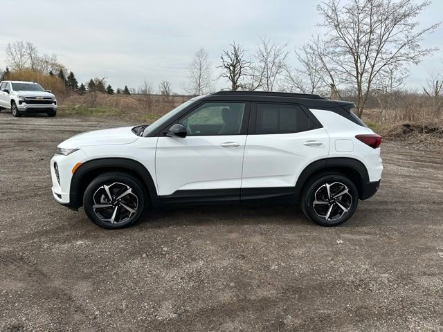 Used 2023 Chevrolet TrailBlazer RS w/ Convenience Package image 3