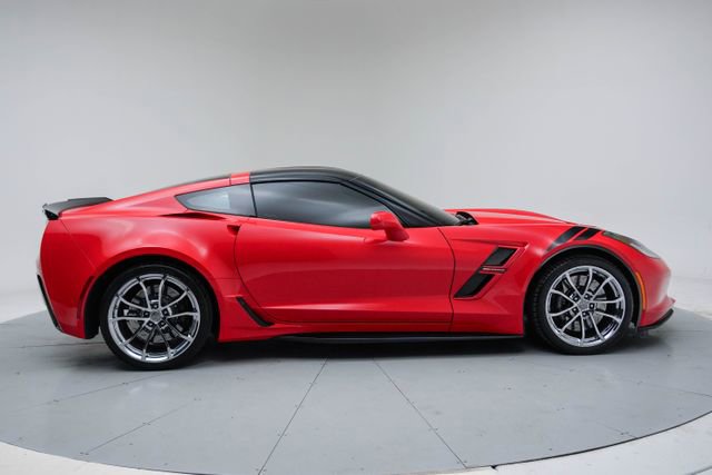 Used 2017 Chevrolet Corvette Grand Sport image 8