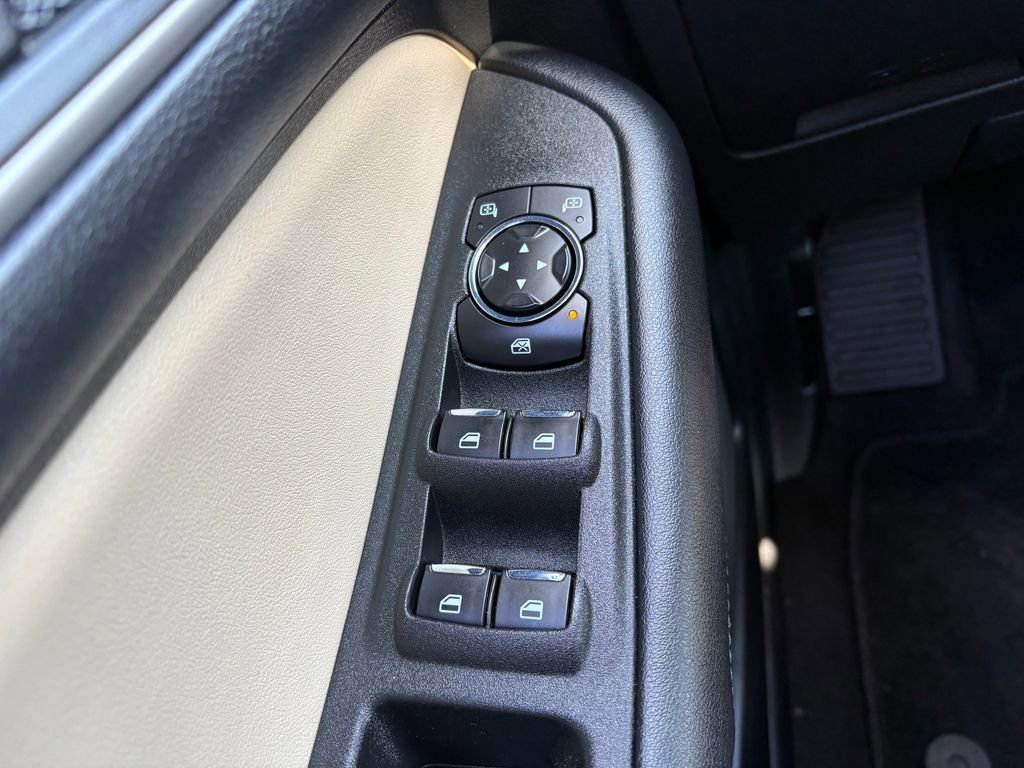 Used 2024 Ford Edge SEL w/ Convenience Package image 21