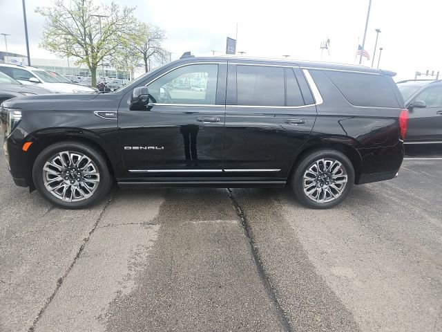 Used 2023 GMC Yukon Denali Ultimate image 1