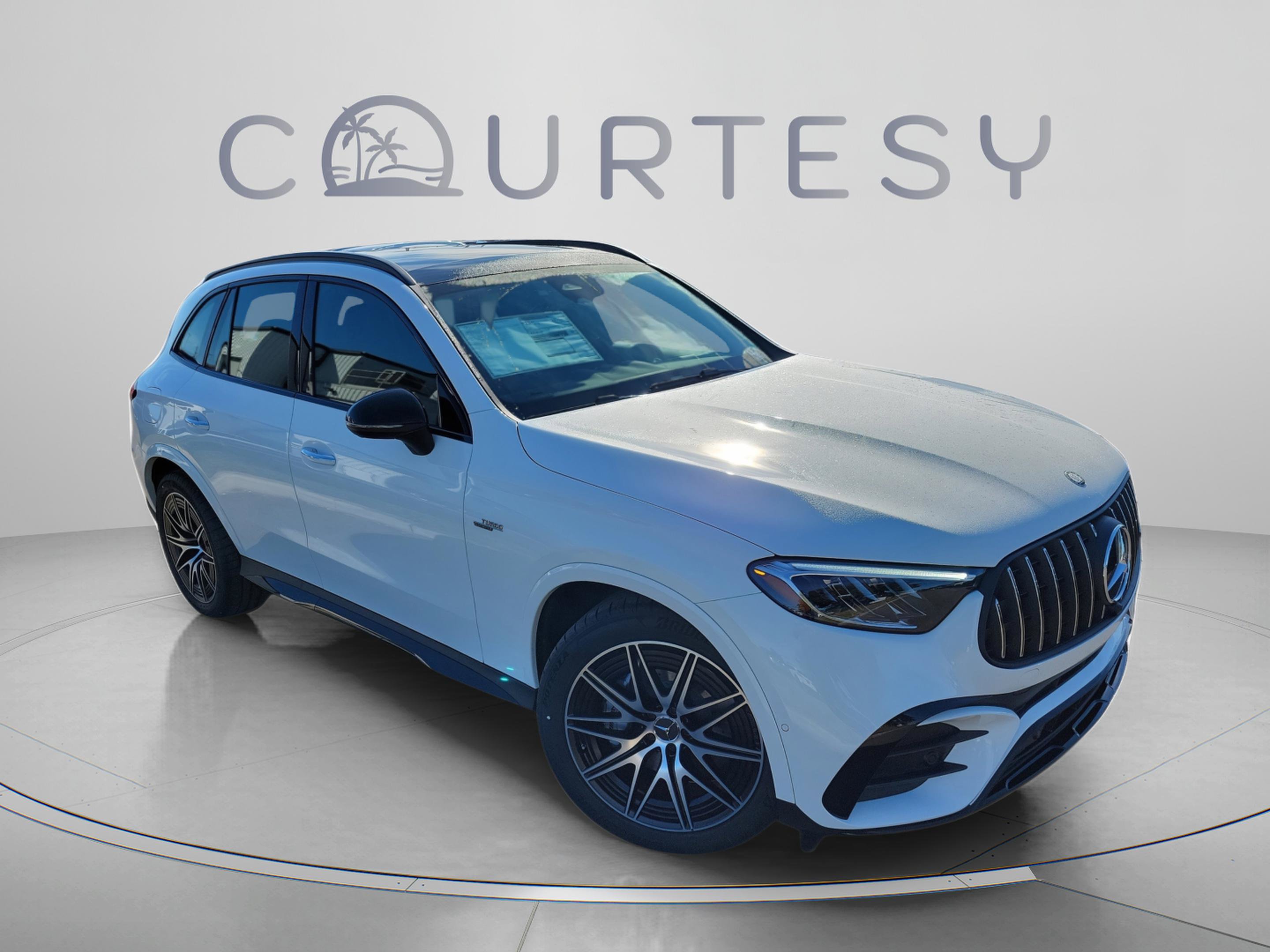New 2026 Mercedes-Benz GLC 43 AMG 4MATIC image 5