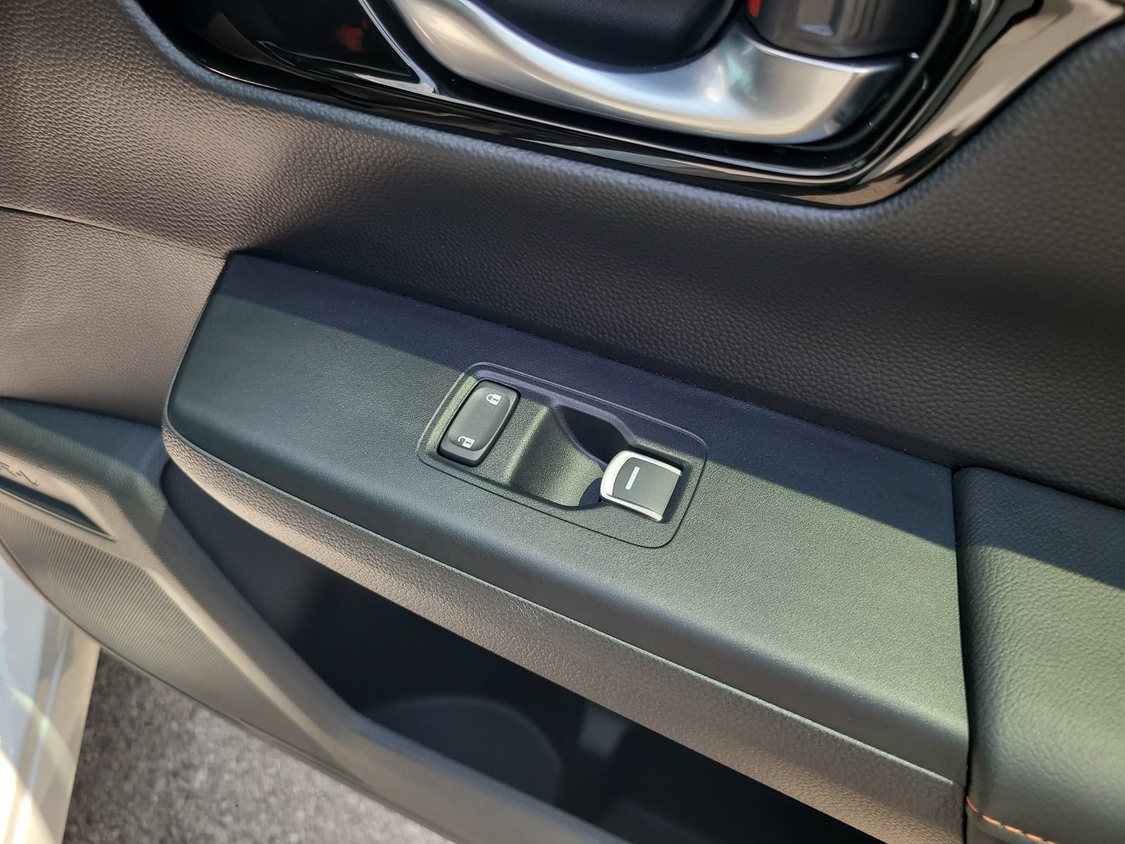 Certified 2023 Honda CR-V Sport Touring image 32