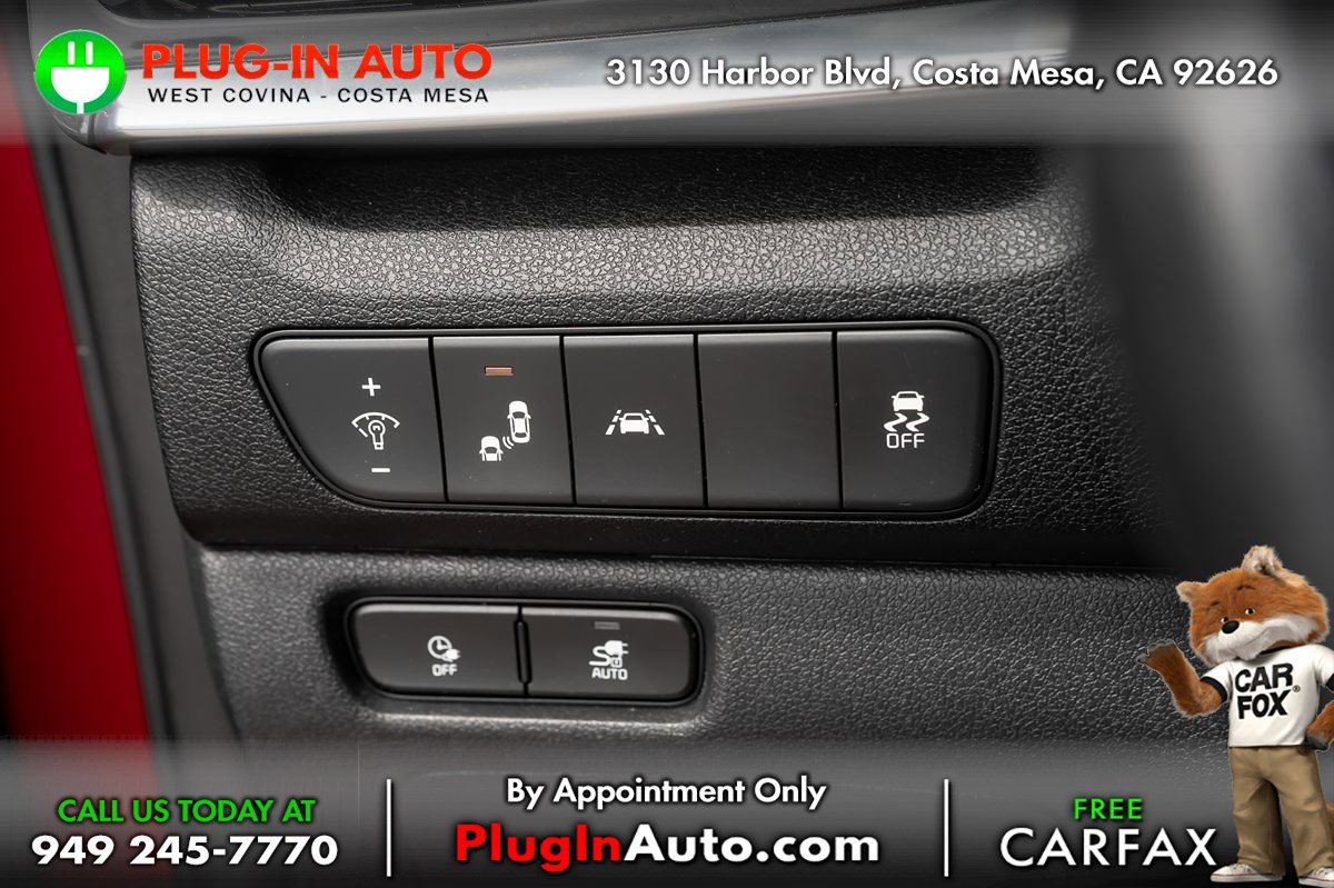 Used 2022 Kia Niro EX image 19