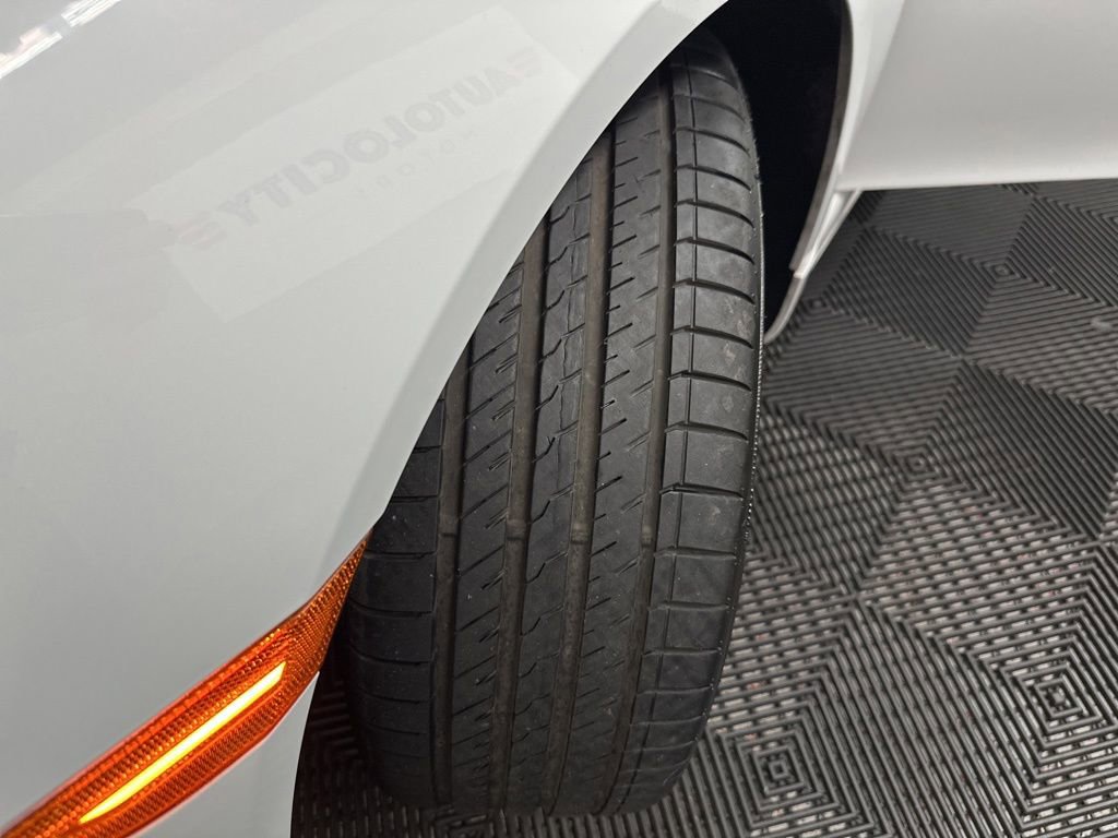 Used 2019 Porsche 718 Cayman RWD image 31