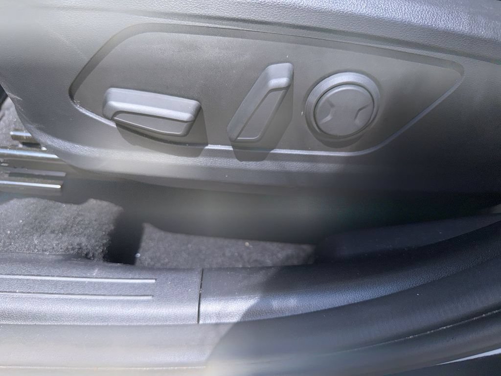 Used 2025 Hyundai Santa Cruz XRT AWD/4WD image 21