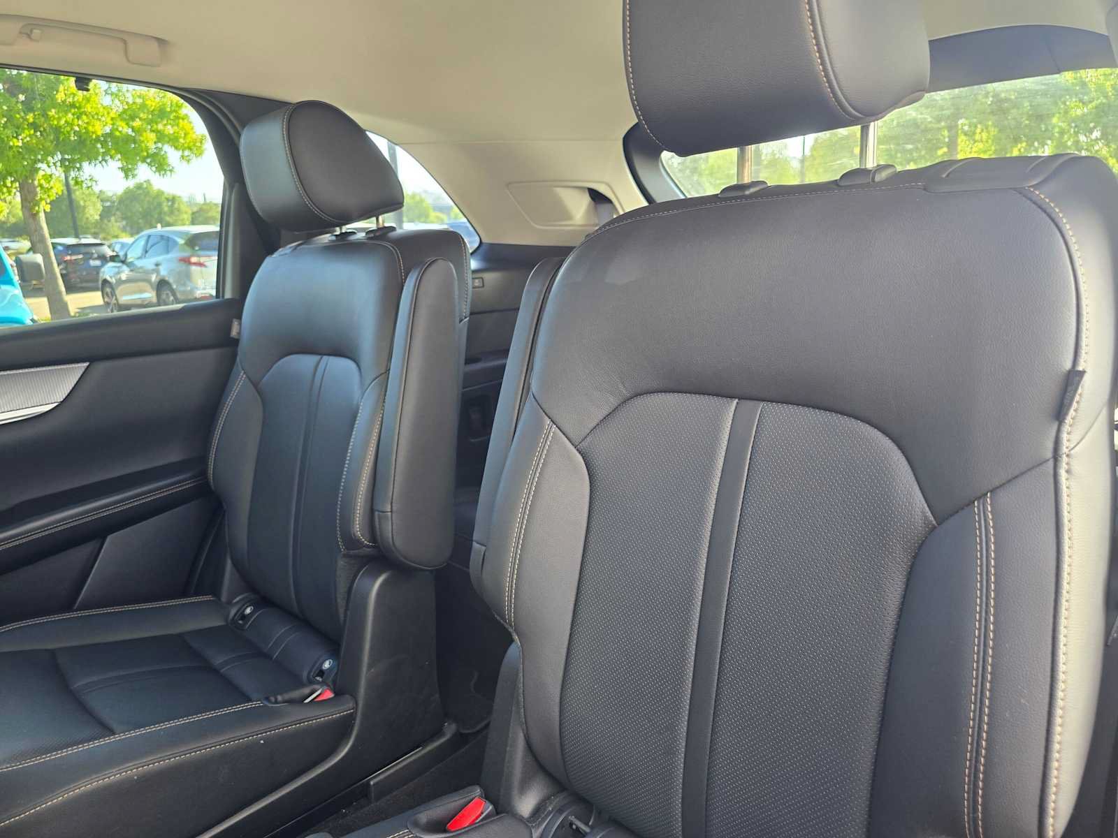 Used 2024 MAZDA CX-90 Plug-In Hybrid w/ Preferred AWD/4WD image 18