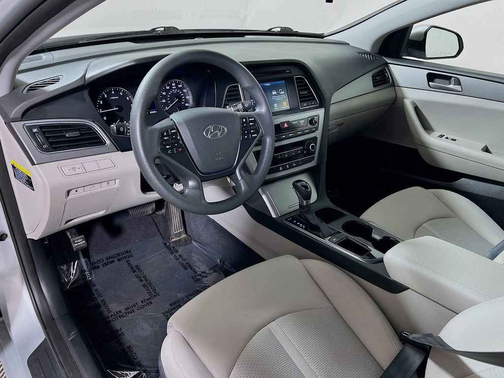 Used 2016 Hyundai Sonata SE image 10