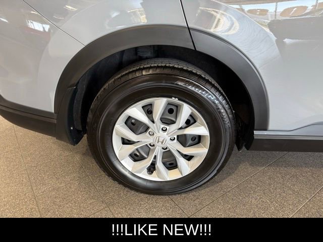 Used 2025 Honda CR-V LX image 11
