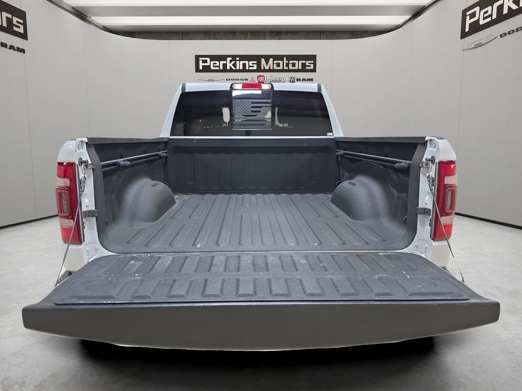 Used 2022 RAM 1500 Laramie w/ Sport Appearance Package AWD/4WD image 11