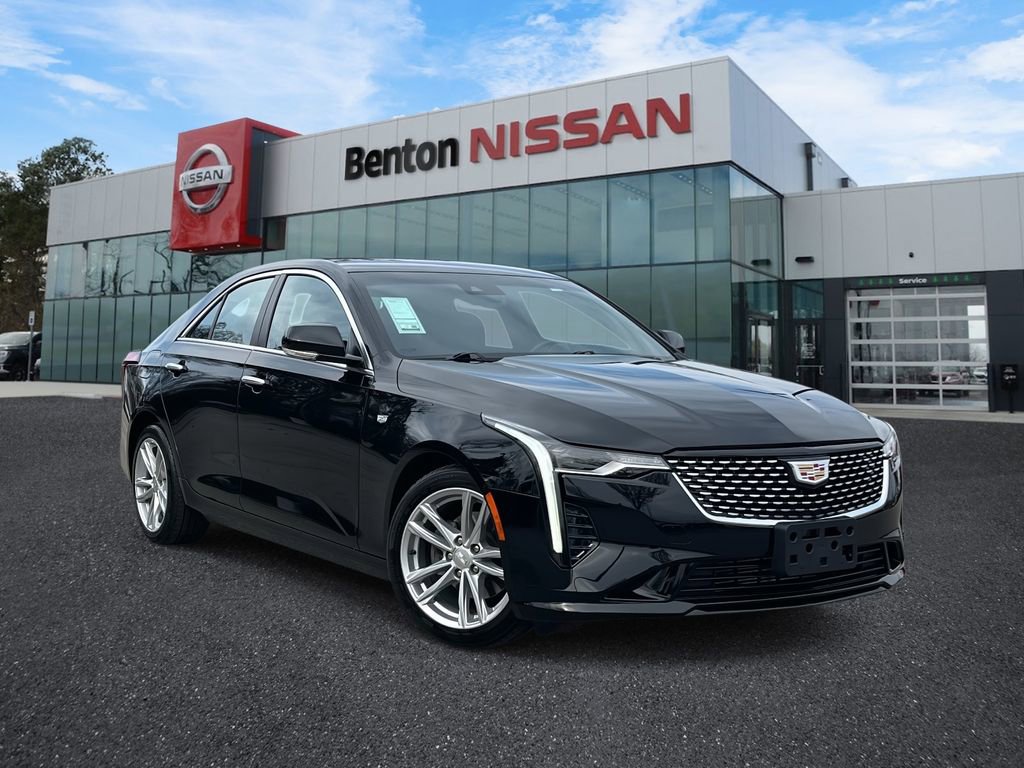 Used 2024 Cadillac CT4 Luxury image 3