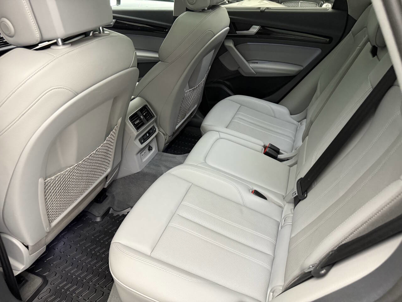 Used 2019 Audi Q5 2.0T Premium Plus w/ Premium Plus Package AWD/4WD image 26
