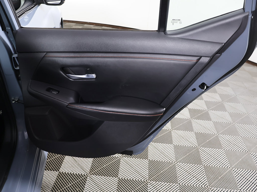 Used 2024 Nissan Sentra SR FWD image 23
