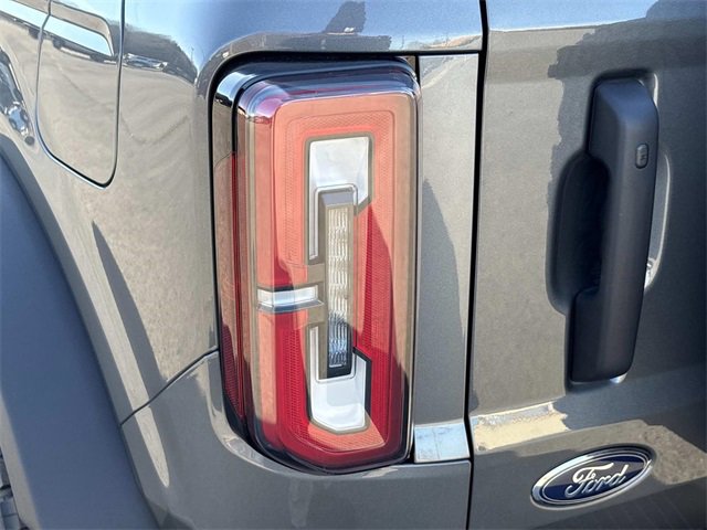 New 2025 Ford Bronco Badlands image 12