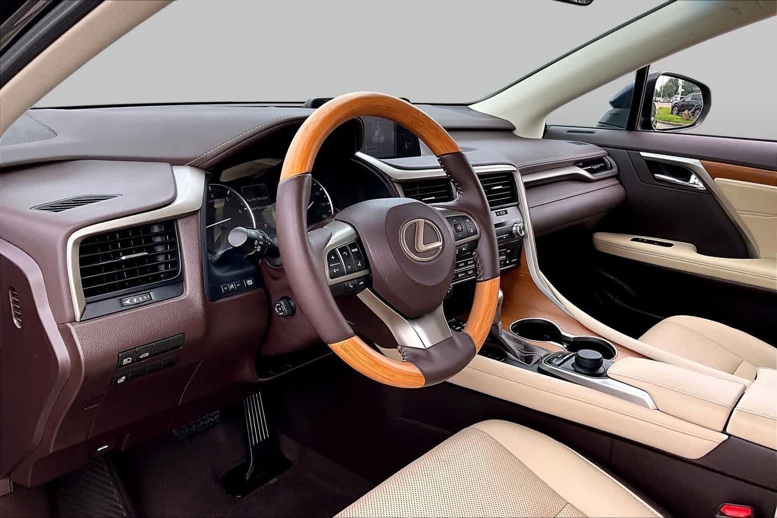 Used 2018 Lexus RX 350 FWD w/ Premium Package image 15