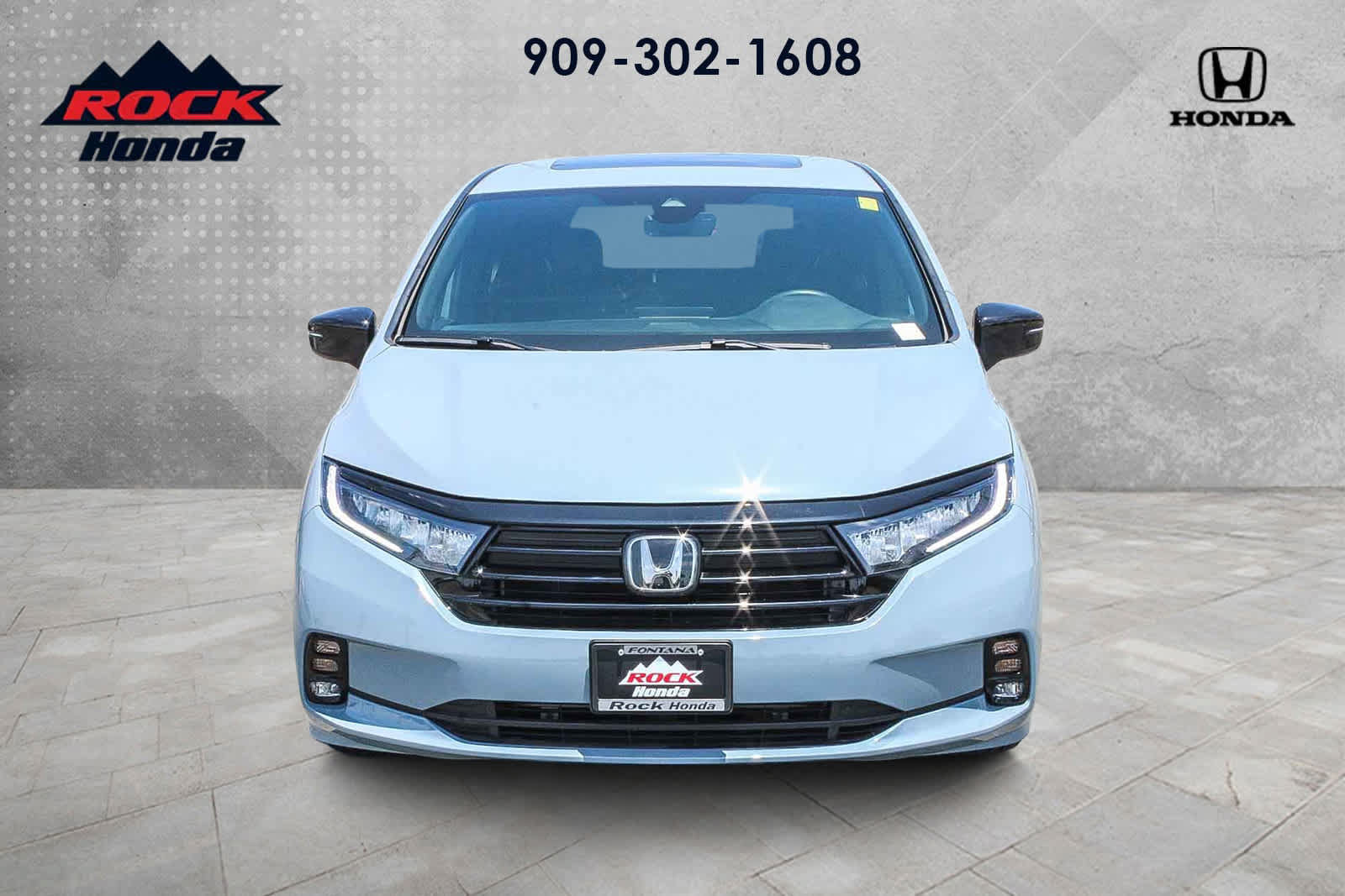 Used 2024 Honda Odyssey Sport image 2