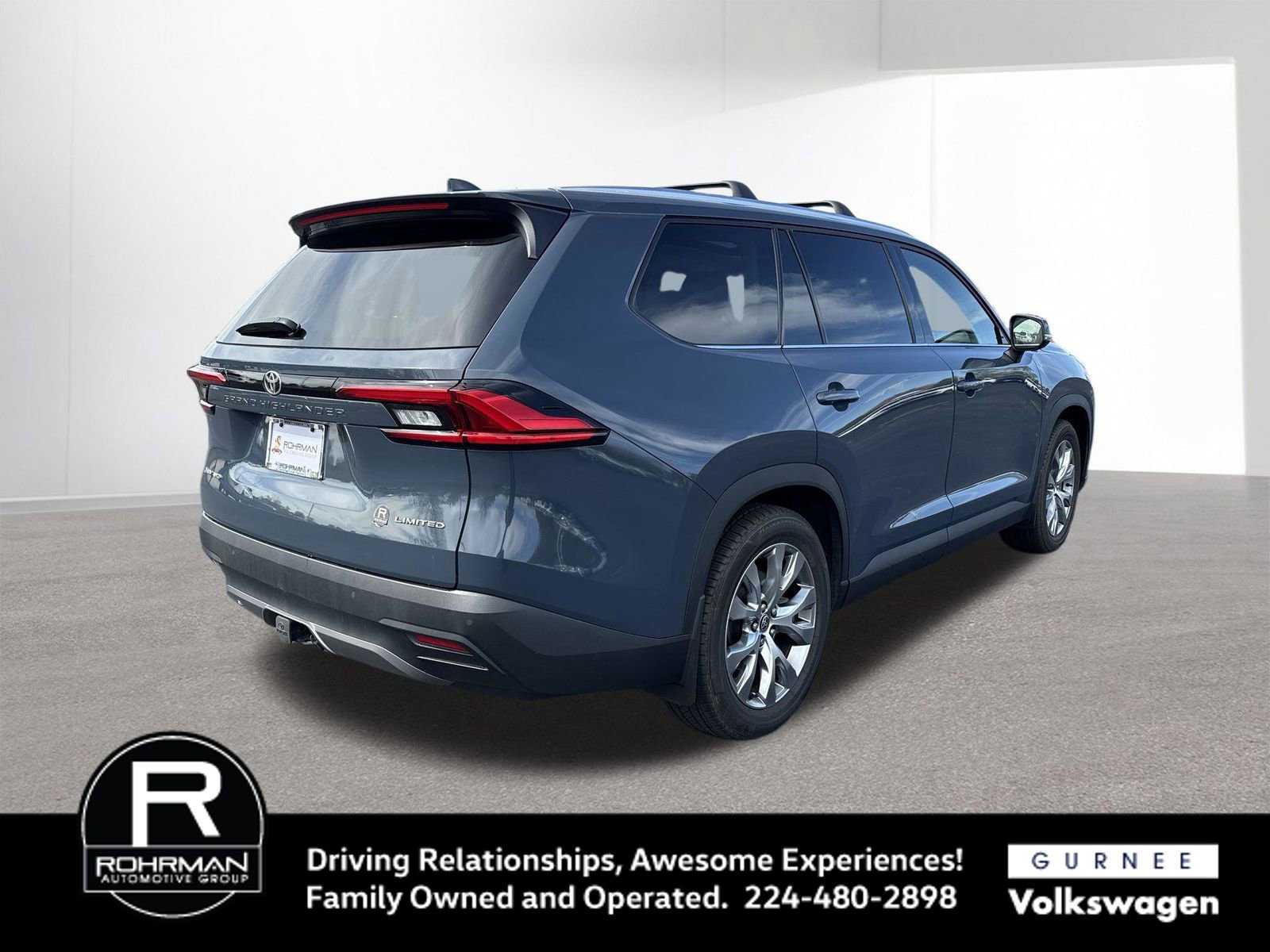 Used 2024 Toyota Grand Highlander AWD Hybrid image 10