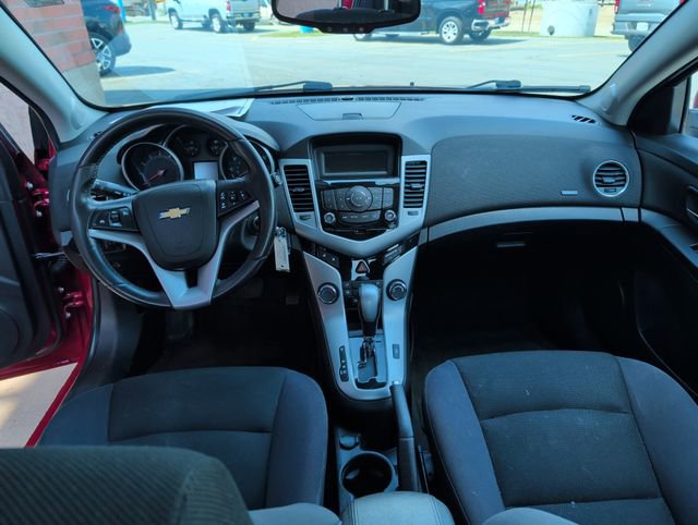 Used 2014 Chevrolet Cruze LT FWD image 13