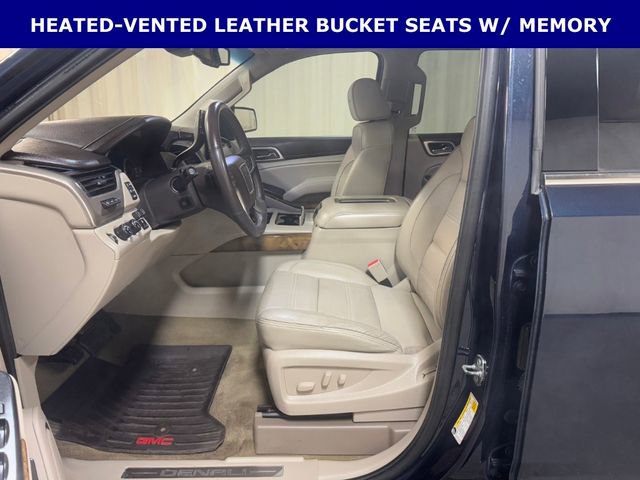 Used 2017 GMC Yukon Denali AWD/4WD image 16