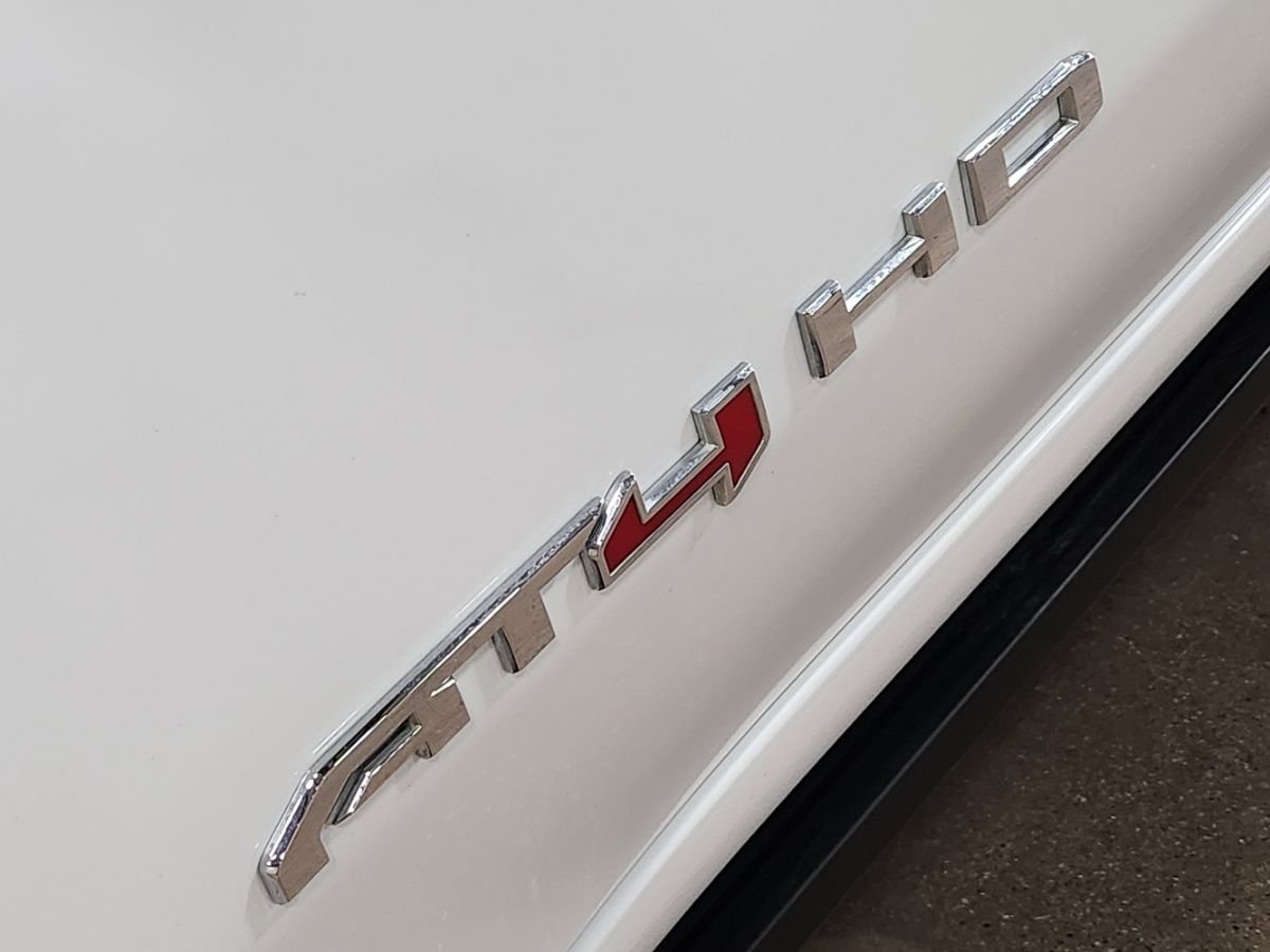 Used 2023 GMC Sierra 2500 AT4 w/ Gooseneck/5TH Wheel Package image 26