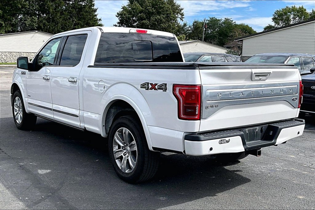 Used 2016 Ford F150 Platinum w/ Equipment Group 701A Luxury AWD/4WD image 3