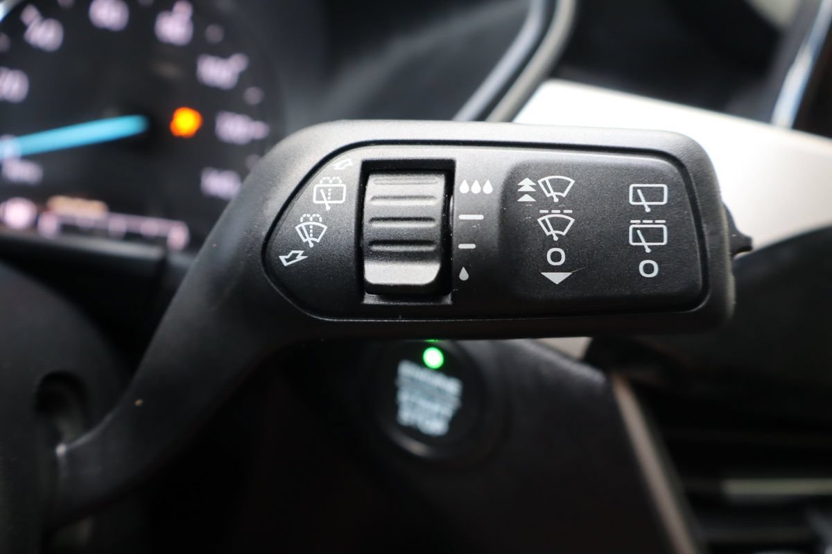 Used 2021 Ford Escape SEL FWD image 32