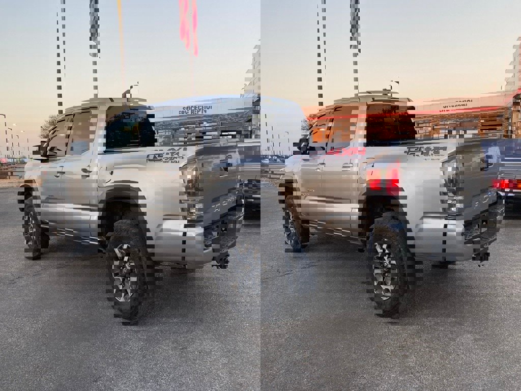 Certified 2023 Toyota Tacoma TRD Off-Road w/ Technology Package image 7