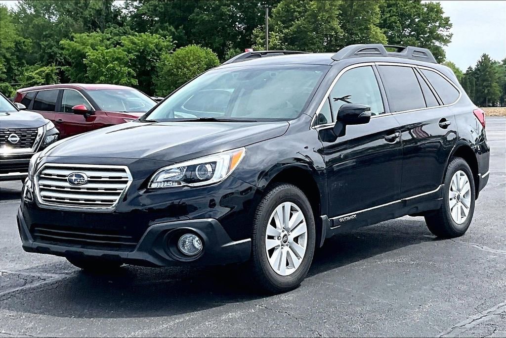 Used 2017 Subaru Outback 2.5i Premium AWD/4WD image 8